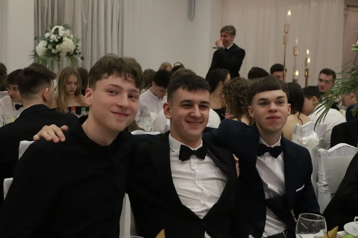 Studniówka uczniów "Koperniczka" w Tango. Niezapomniana noc maturzystów (zdjęcia, wideo)