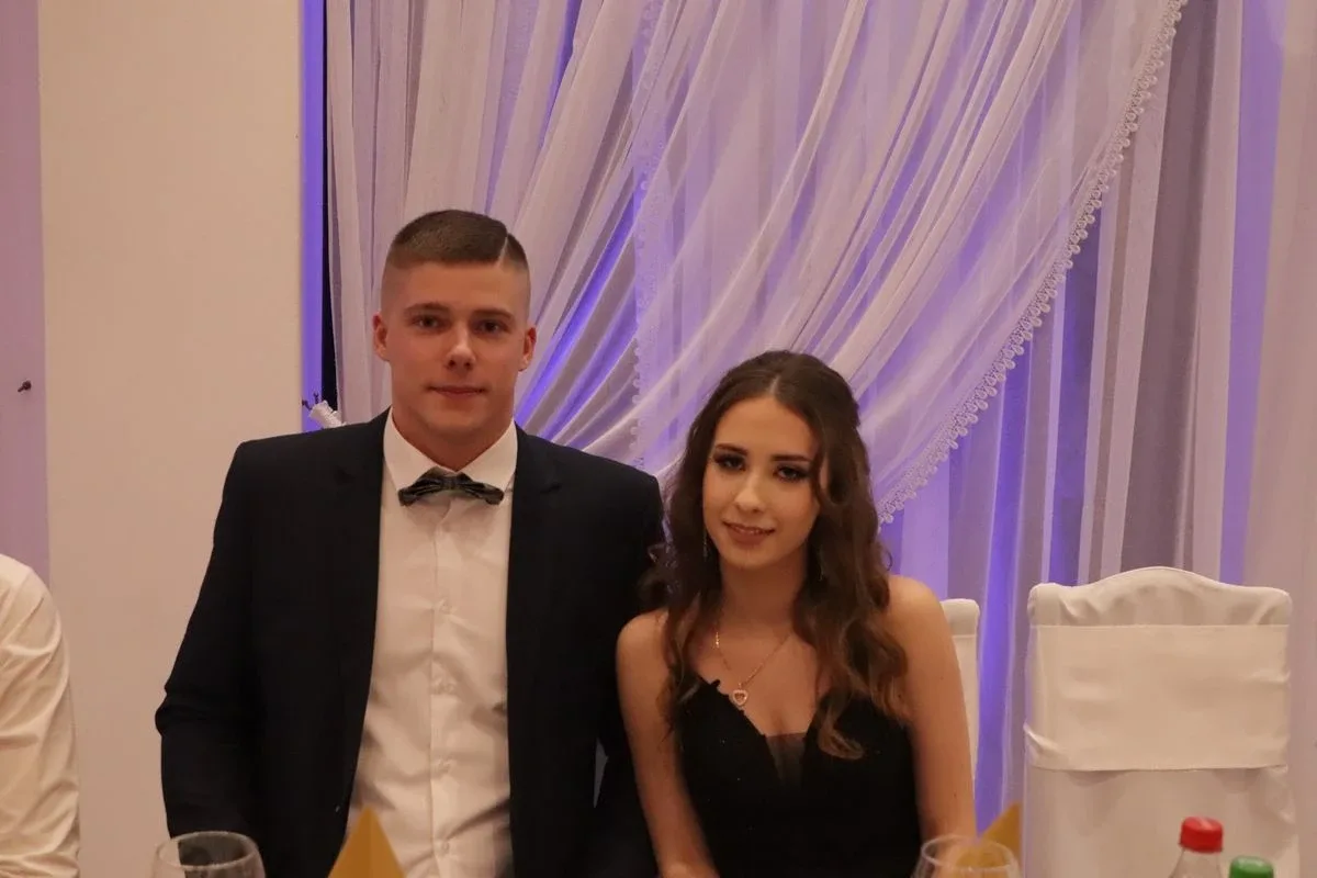 Studniówka uczniów "Koperniczka" w Tango. Niezapomniana noc maturzystów (zdjęcia, wideo)
