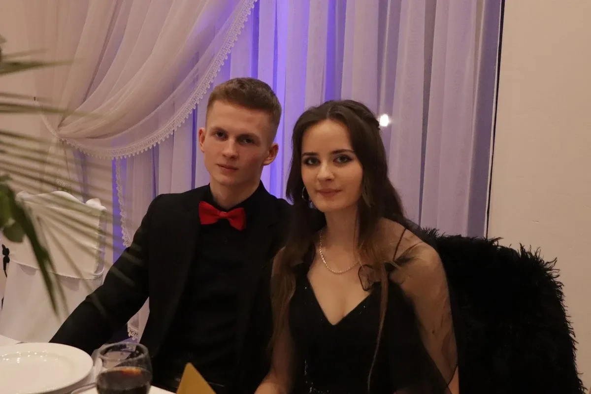 Studniówka uczniów "Koperniczka" w Tango. Niezapomniana noc maturzystów (zdjęcia, wideo)