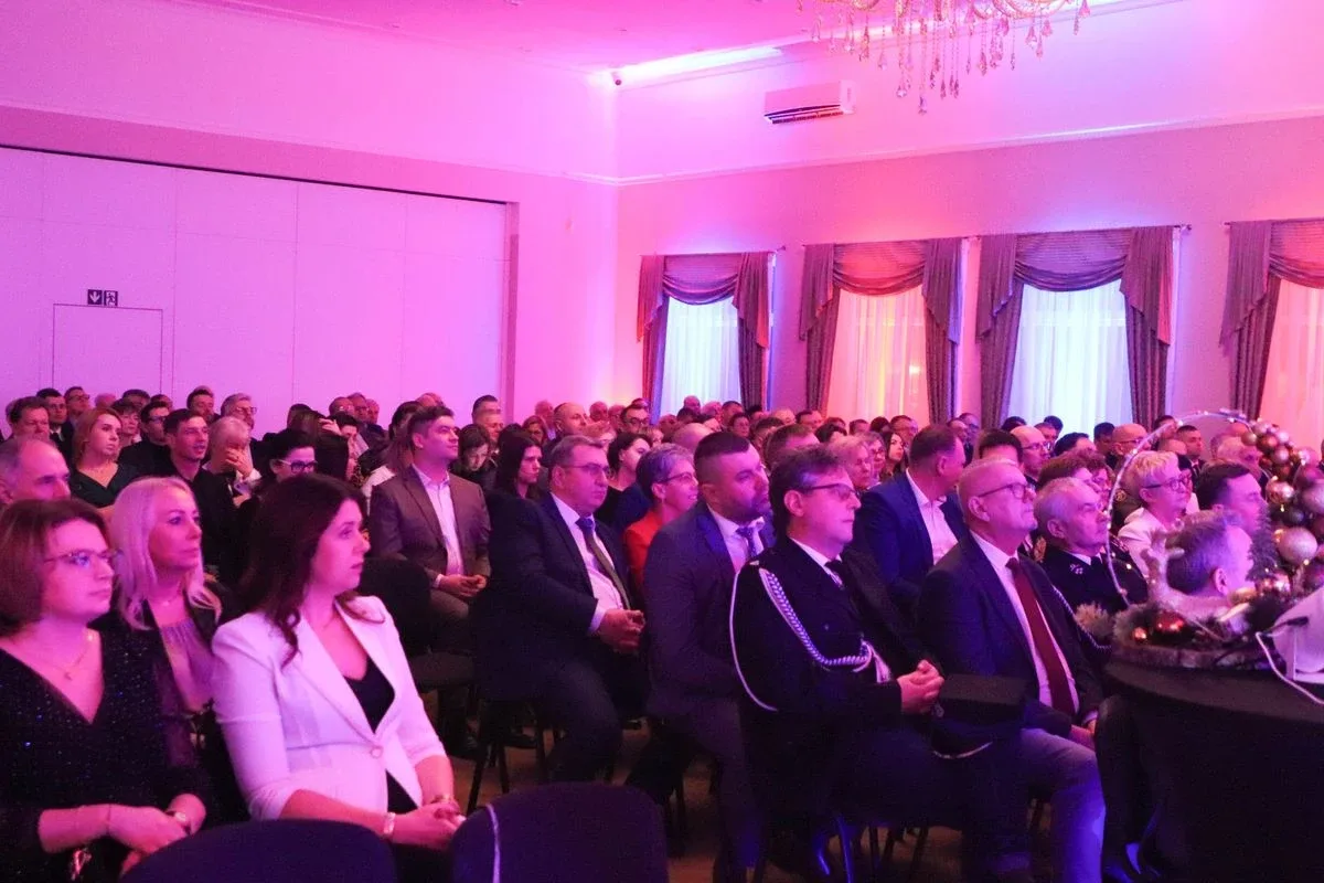 Powiatowe Spotkanie Noworoczne w Zajeździe Cobra (zdjęcia)