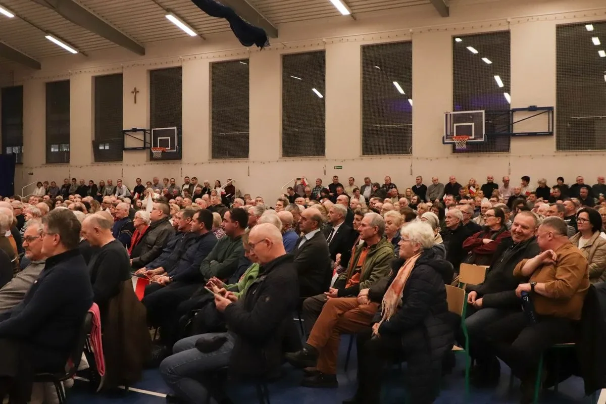 Karol Nawrocki na spotkaniu w Ostrowi Mazowieckiej (zdjęcia)