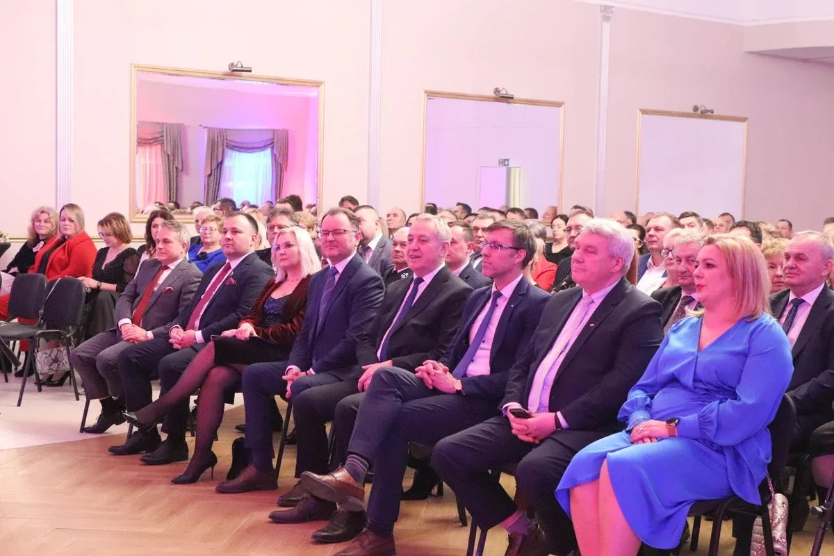 Powiatowe Spotkanie Noworoczne w Zajeździe Cobra (zdjęcia)