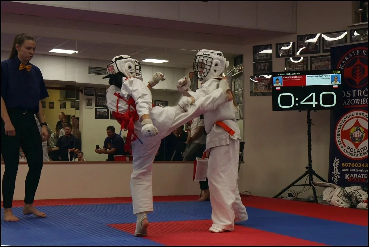 Turniej Mikołajkowy w Ostrowskim Klubie Karate Kyokushinkai (zdjęcia)