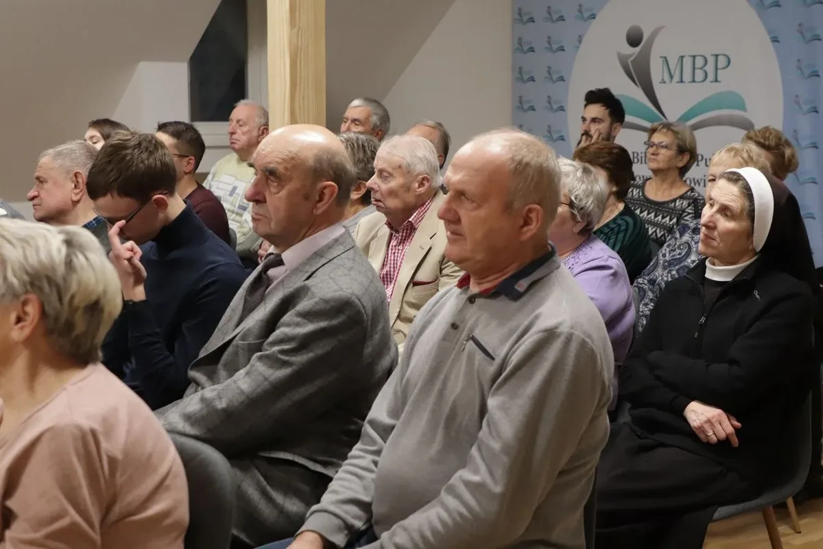 Spotkanie z cyklu "Ścieżki historii i tradycji" w Ostrowi Mazowieckiej (zdjęcia)