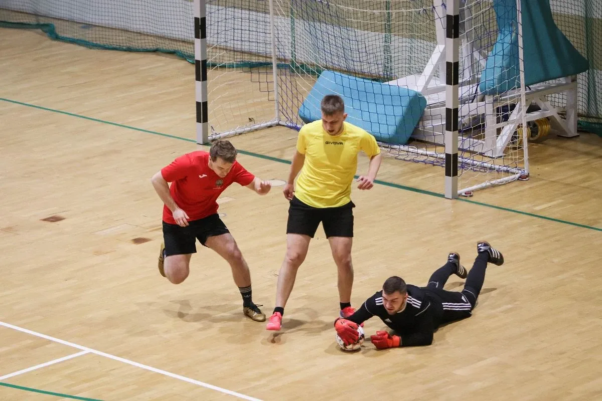 Turniej Mikołajów 2024. Piłkarski finał w wielkim stylu (zdjęcia)