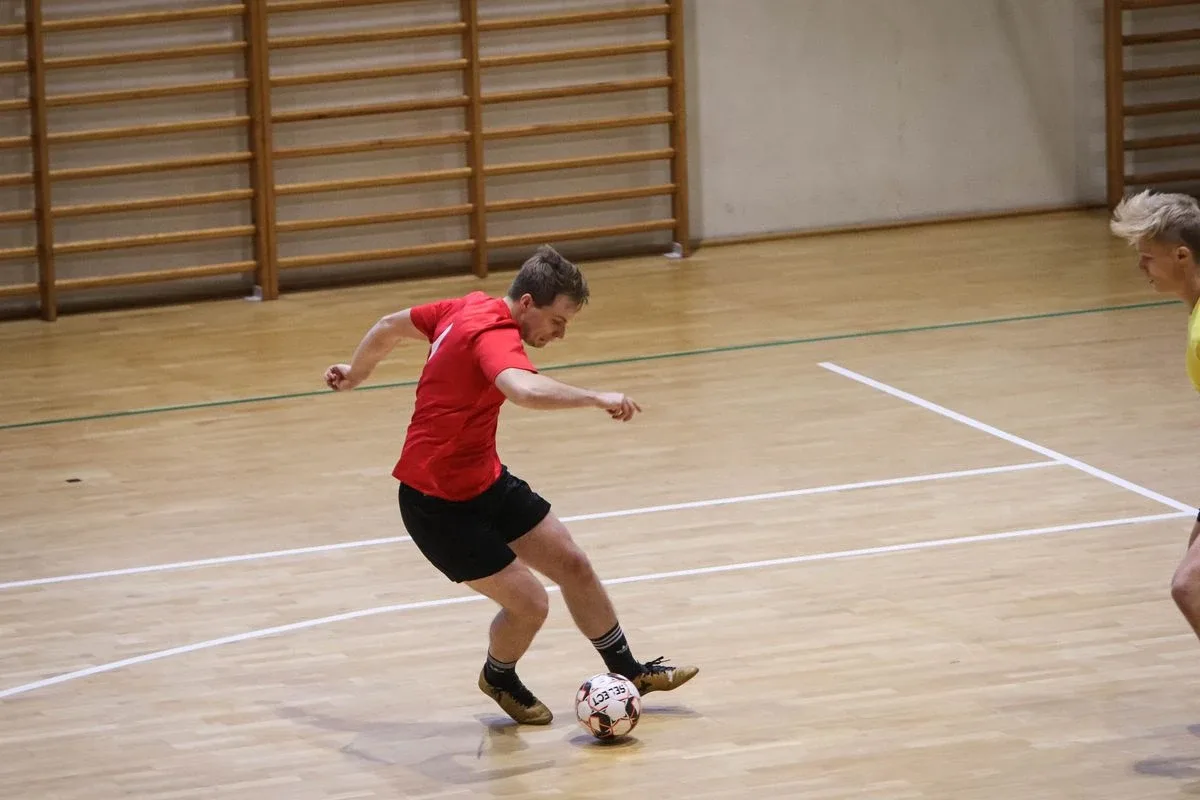 Turniej Mikołajów 2024. Piłkarski finał w wielkim stylu (zdjęcia)