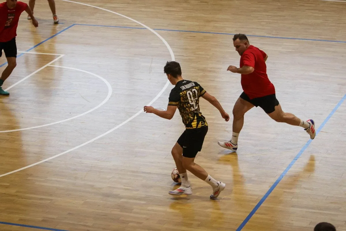 Turniej Mikołajów 2024. Piłkarski finał w wielkim stylu (zdjęcia)