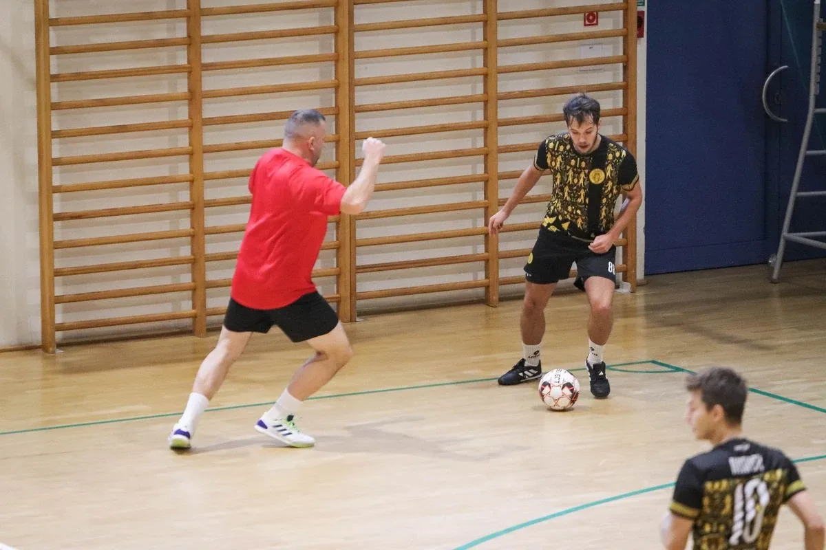 Turniej Mikołajów 2024. Piłkarski finał w wielkim stylu (zdjęcia)