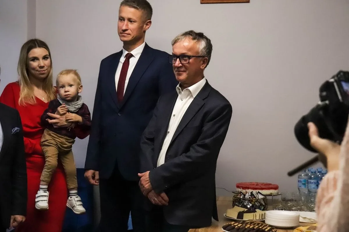 Poseł Arkadiusz Czartoryski otworzył biuro poselskie w Ostrowi Mazowieckiej (zdjęcia)
