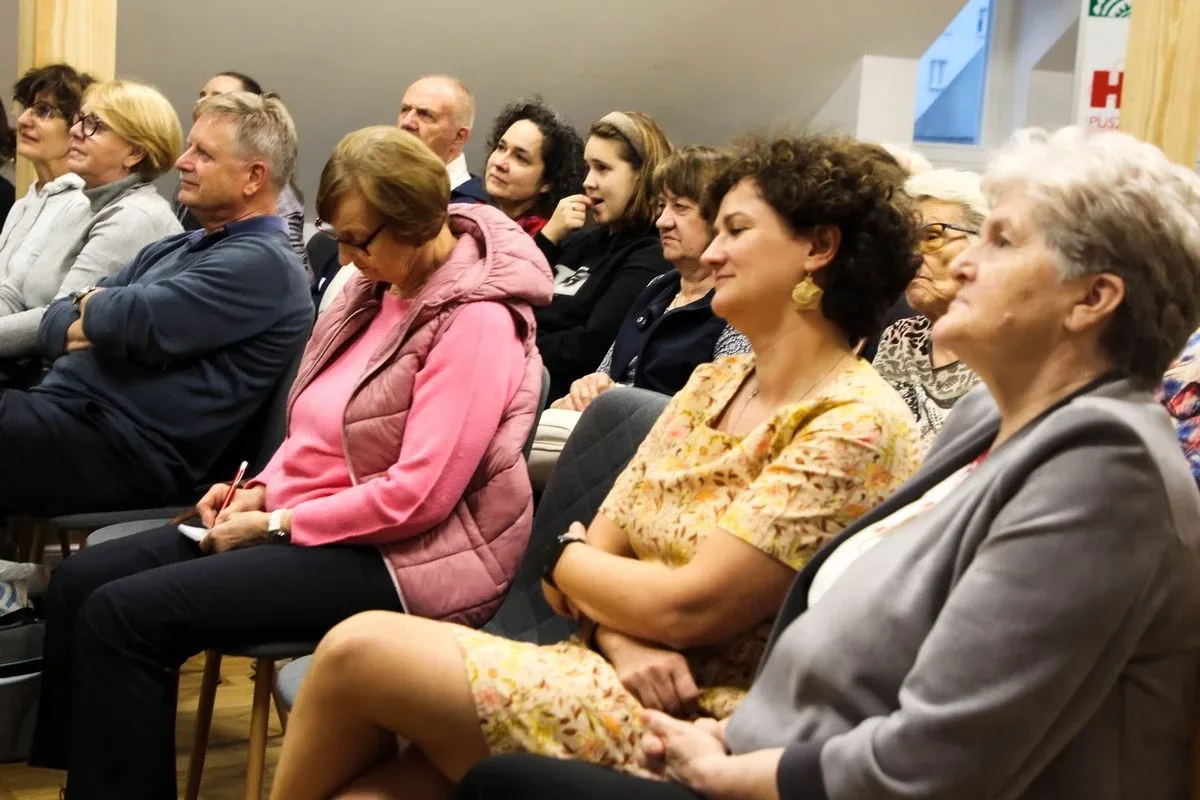 Spotkanie z tradycją. Haft Białokurpiowski w Ostrowi Mazowieckiej (zdjęcia)