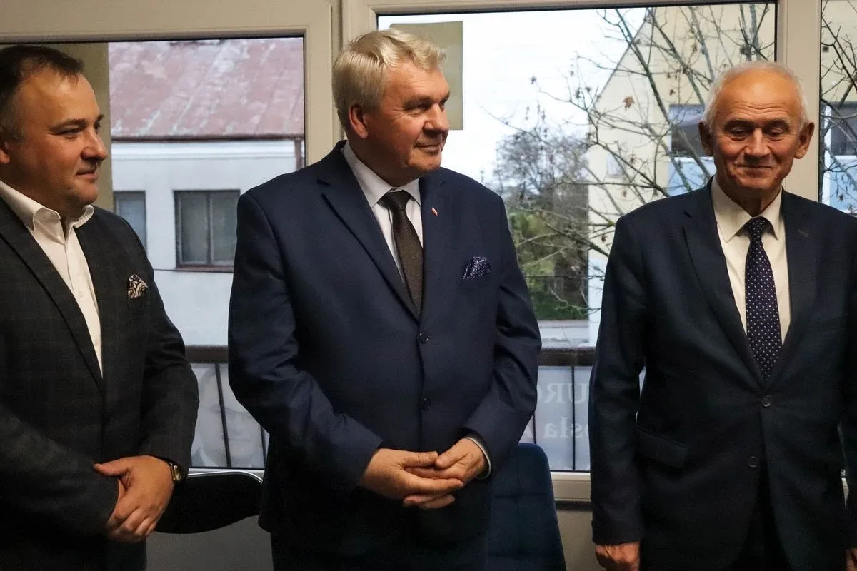 Poseł Arkadiusz Czartoryski otworzył biuro poselskie w Ostrowi Mazowieckiej (zdjęcia)