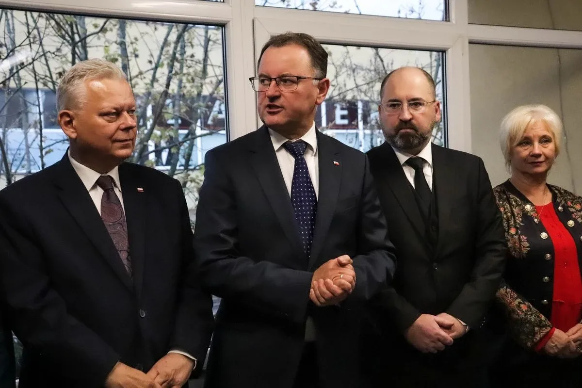 Poseł Arkadiusz Czartoryski otworzył biuro poselskie w Ostrowi Mazowieckiej (zdjęcia)