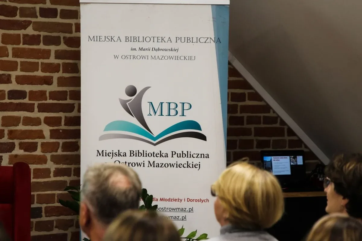 Spotkanie z tradycją. Haft Białokurpiowski w Ostrowi Mazowieckiej (zdjęcia)