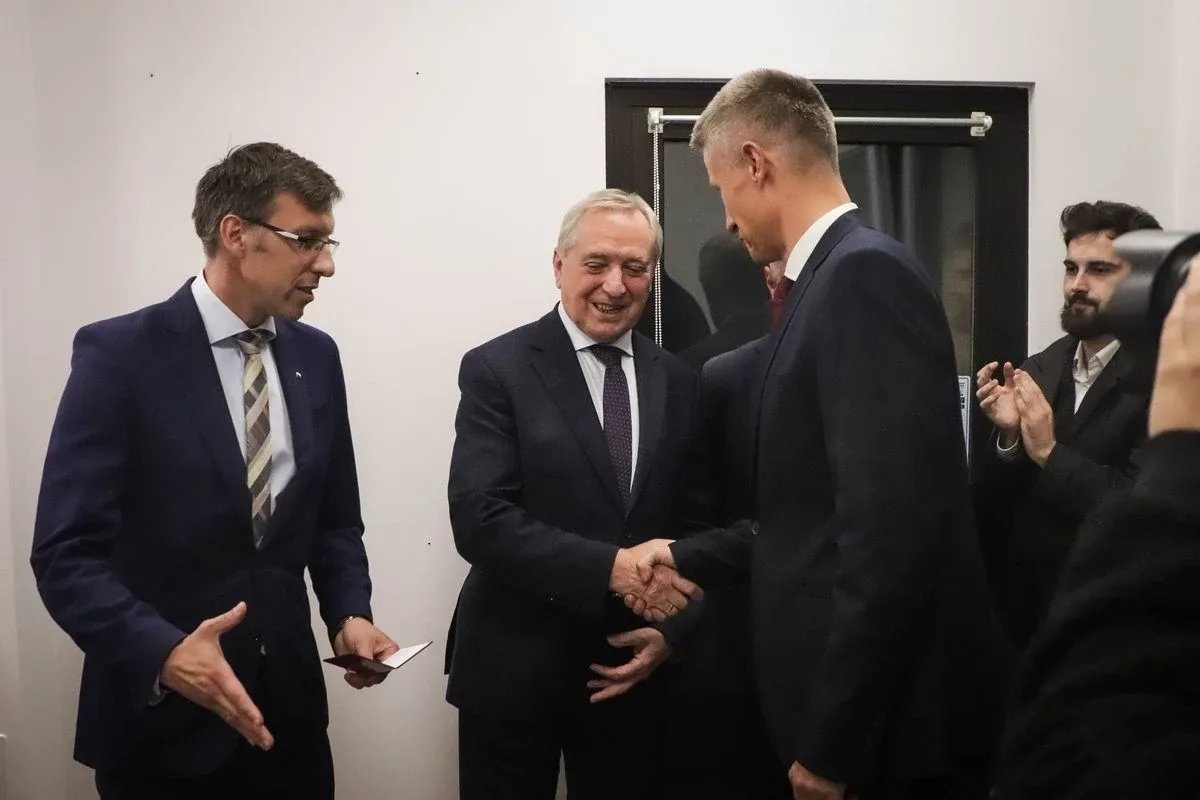 Uroczyste otwarcie biura poselskiego posła na Sejm RP Marcina Grabowskiego (zdjęcia)