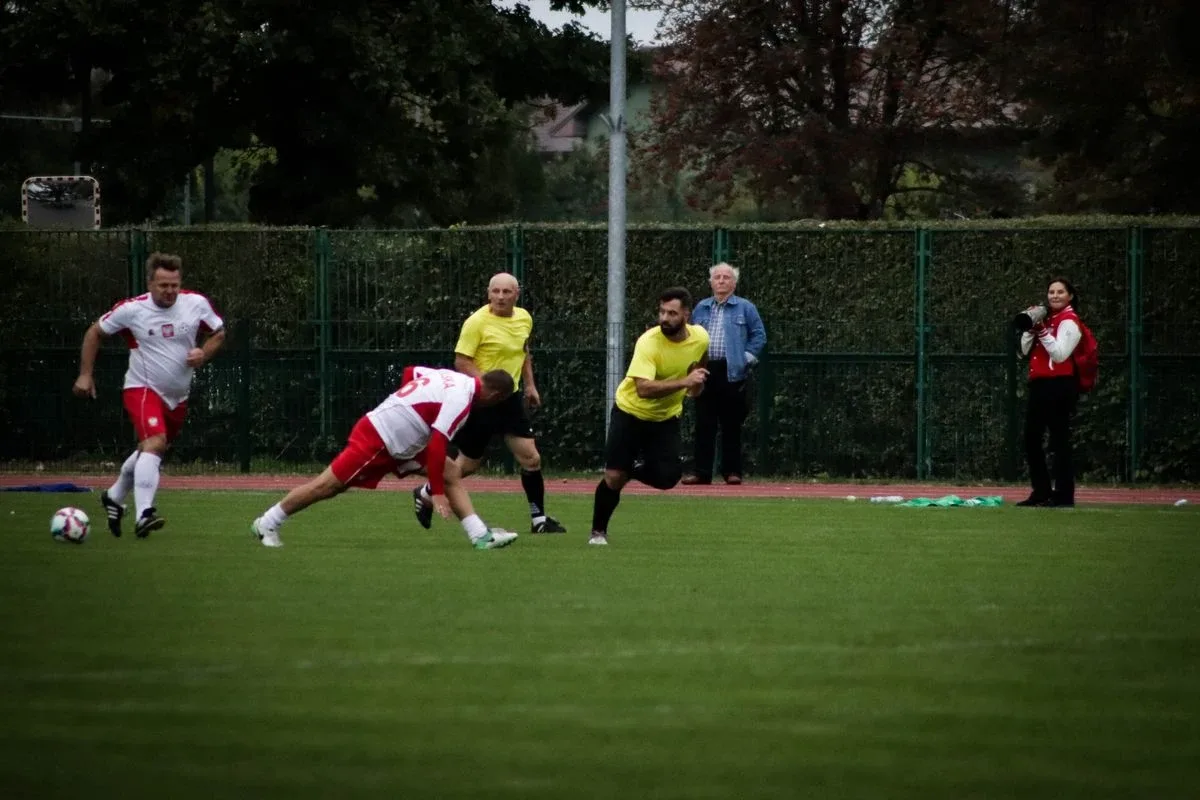 Jubileusz KS Ostrovia. Sportowe widowisko na 100-lecie klubu! (zdjęcia)