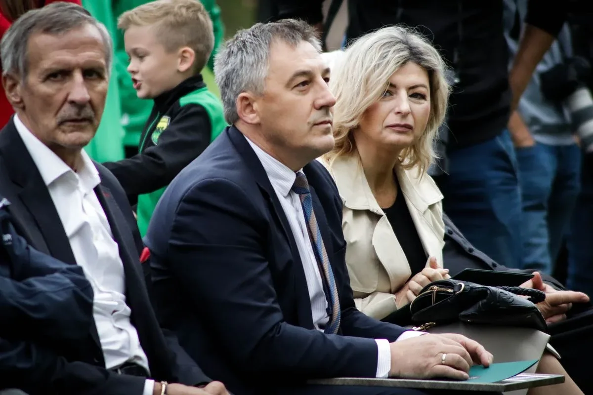 Jubileusz KS Ostrovia. Sportowe widowisko na 100-lecie klubu! (zdjęcia)
