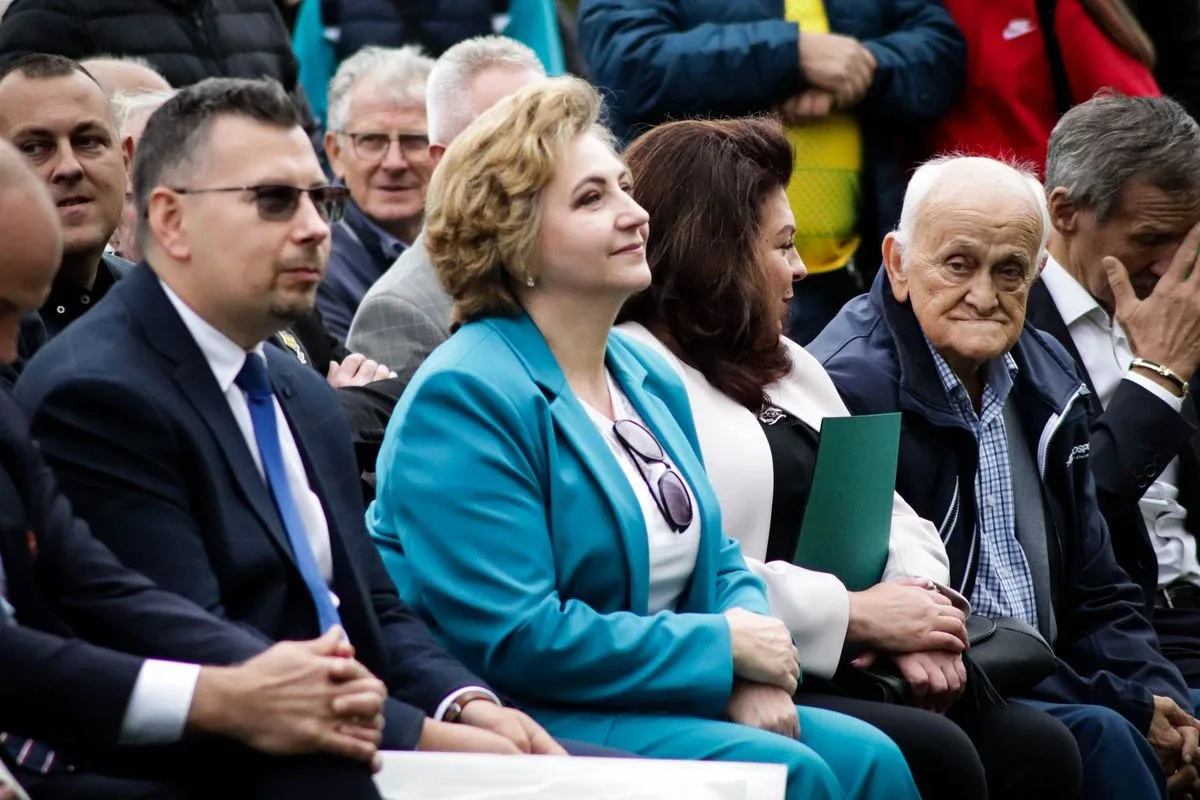 Jubileusz KS Ostrovia. Sportowe widowisko na 100-lecie klubu! (zdjęcia)