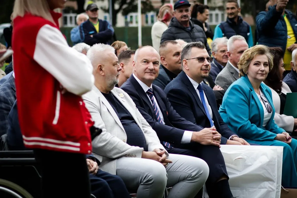 Jubileusz KS Ostrovia. Sportowe widowisko na 100-lecie klubu! (zdjęcia)