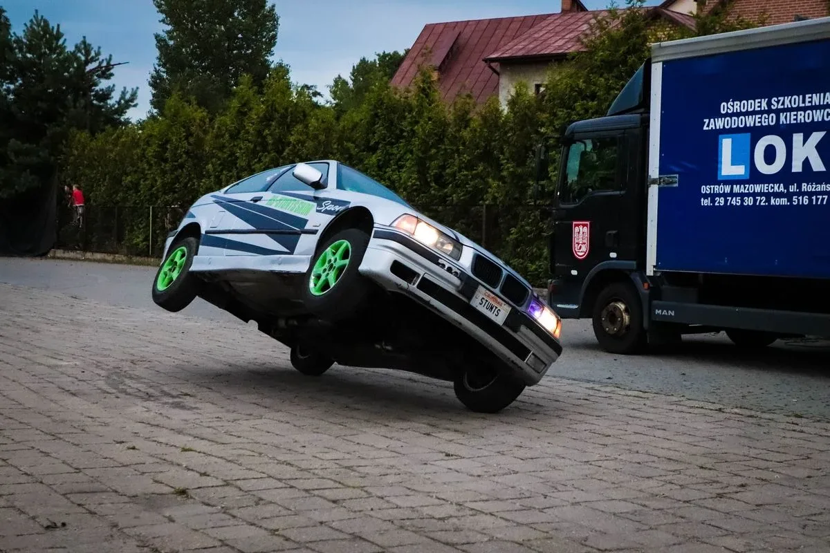 Monster Truck Show w Ostrowi Mazowieckiej. Wieczór atrakcji! (zdjęcia)