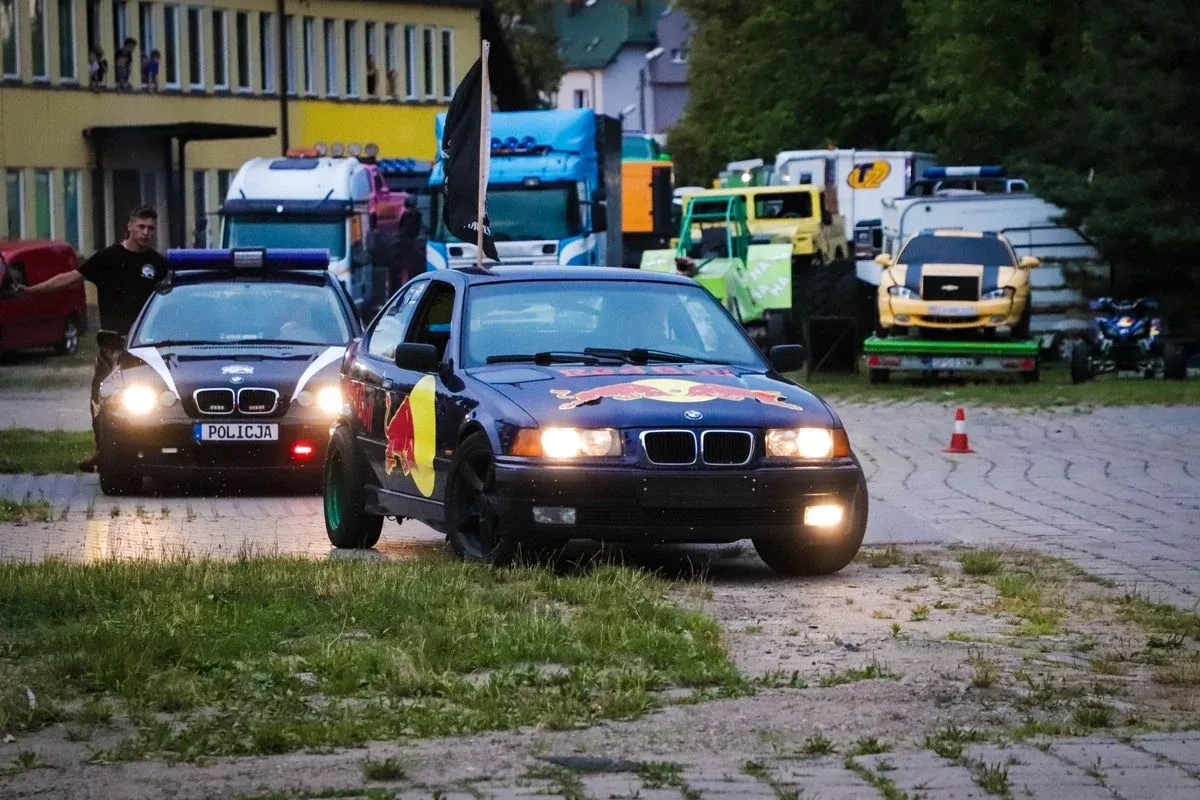 Monster Truck Show w Ostrowi Mazowieckiej. Wieczór atrakcji! (zdjęcia)