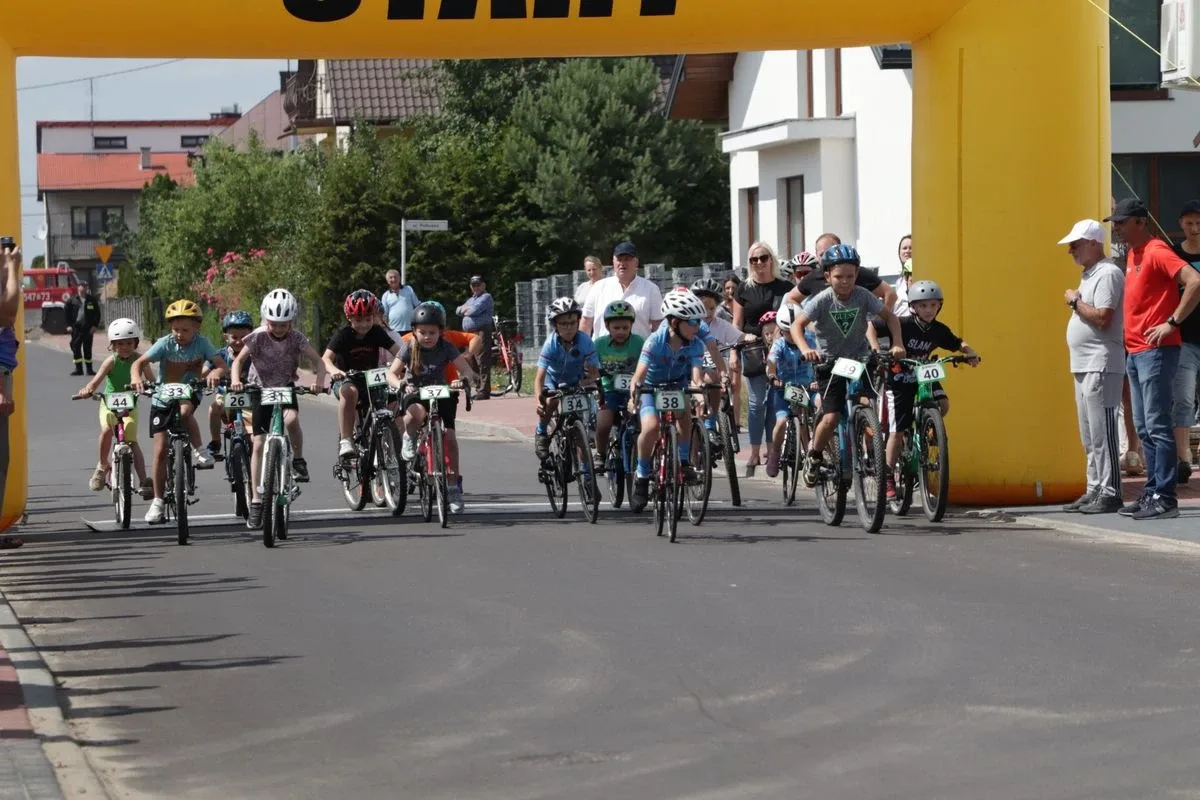 IV Wyścig Rowerowy im. bł. Kard. Stefana Wyszyńskiego w Andrzejewie (zdjęcia)