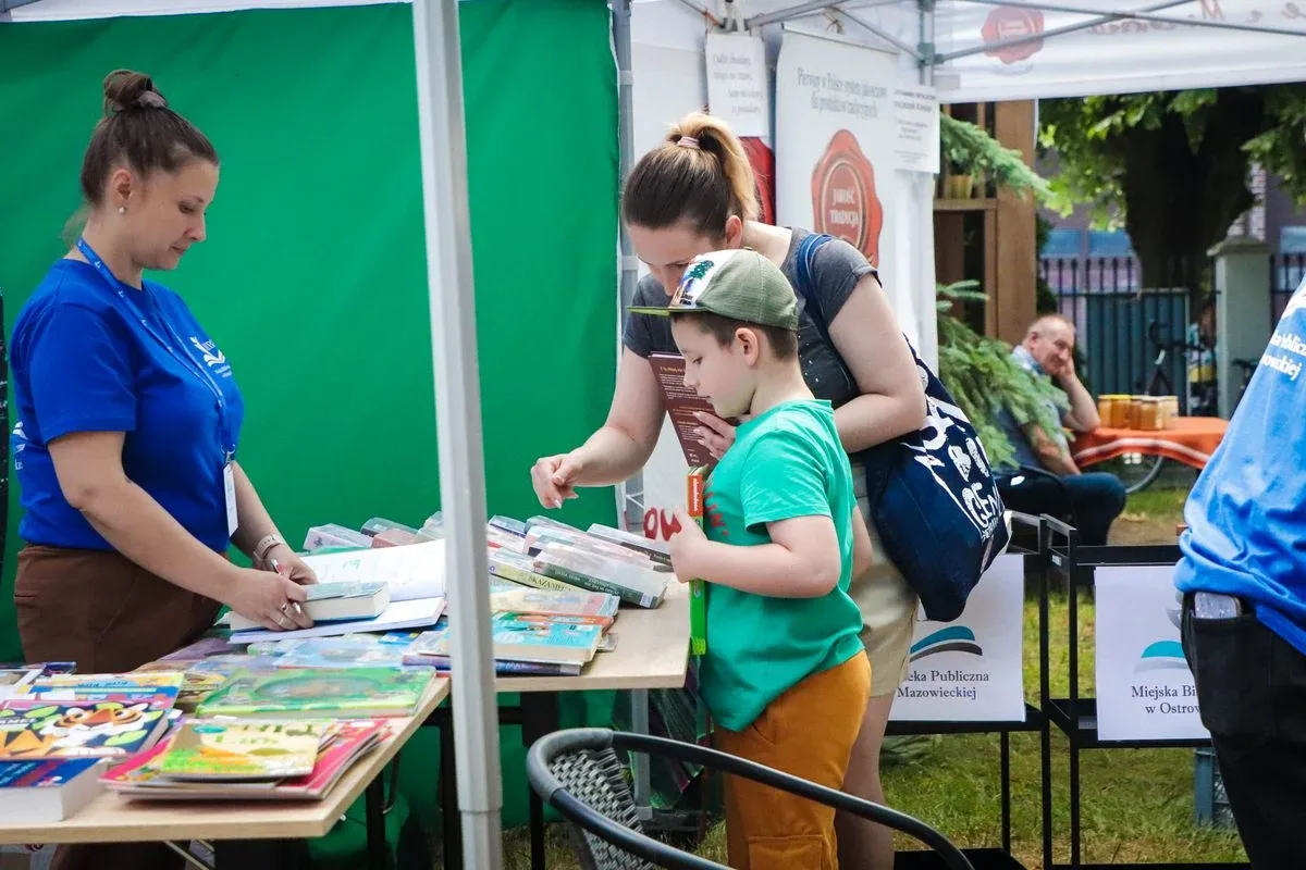 Ostrowski Piknik z Książką i Święto Kugla w Letnim Ogrodzie! (zdjęcia)