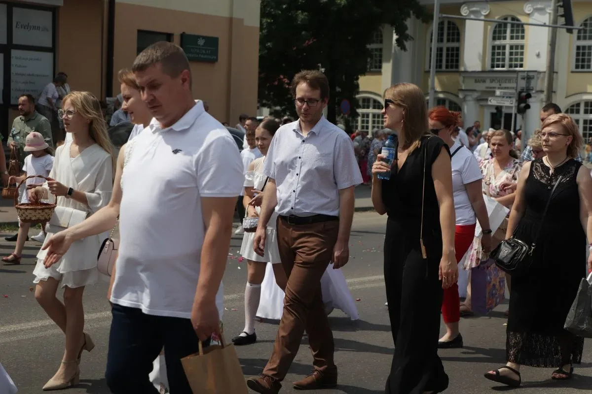 Uroczystość Bożego Ciała w Ostrowi Mazowieckiej (zdjęcia)