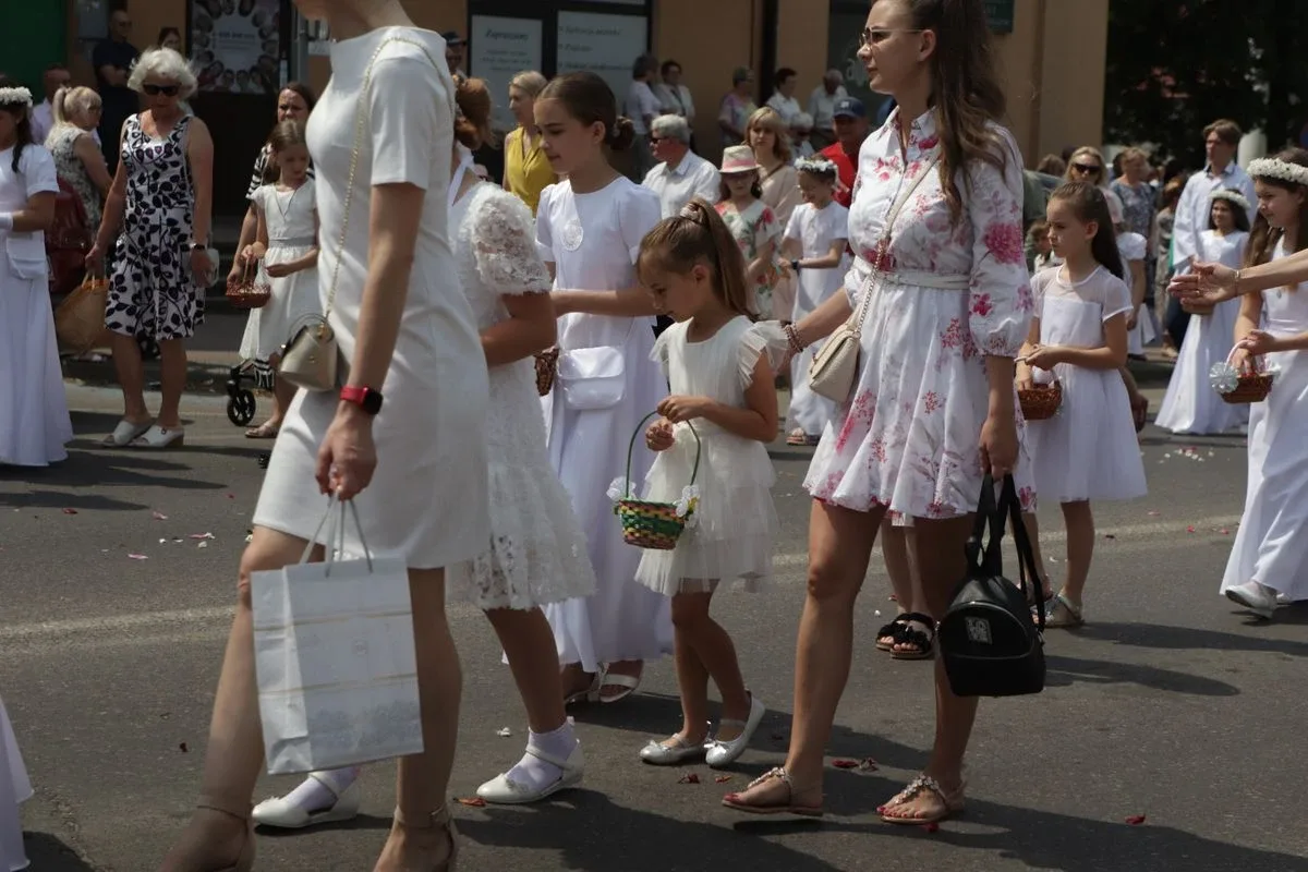 Uroczystość Bożego Ciała w Ostrowi Mazowieckiej (zdjęcia)