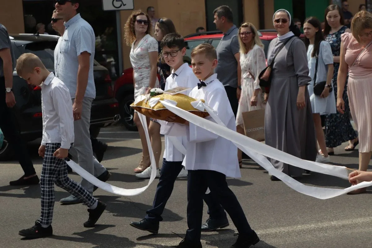Uroczystość Bożego Ciała w Ostrowi Mazowieckiej (zdjęcia)