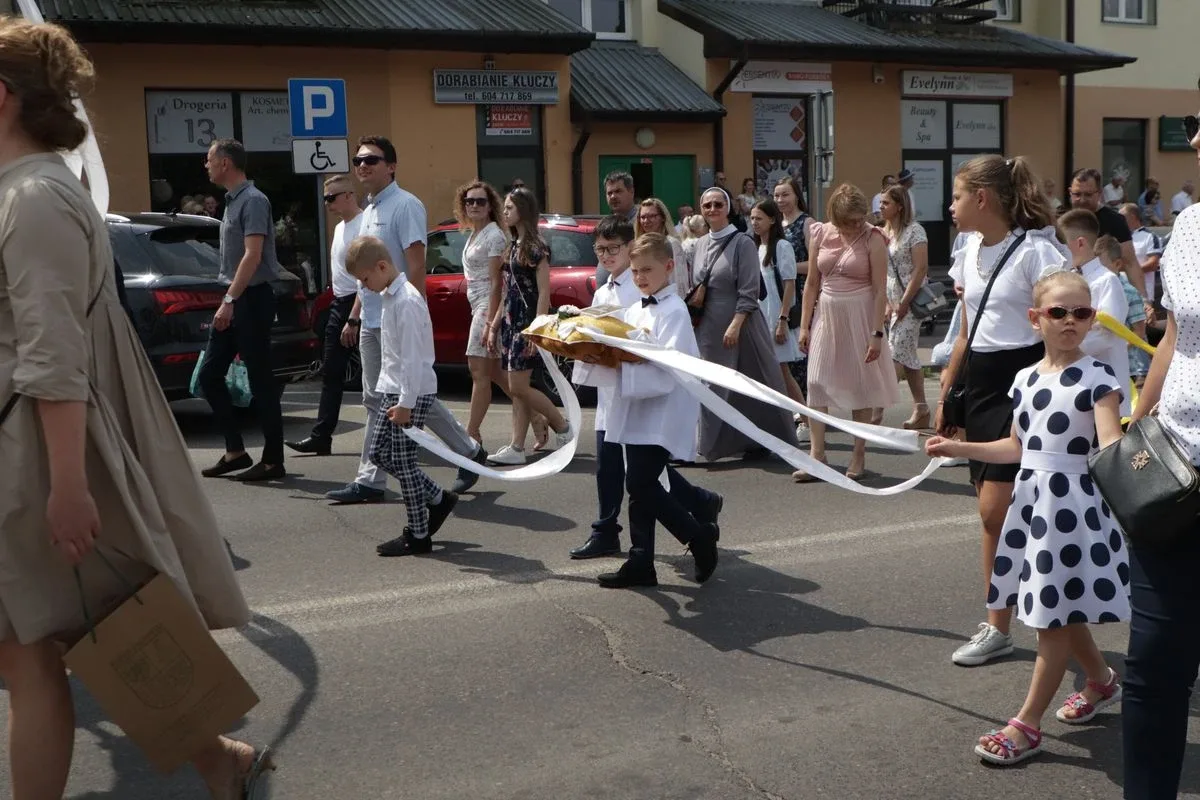 Uroczystość Bożego Ciała w Ostrowi Mazowieckiej (zdjęcia)