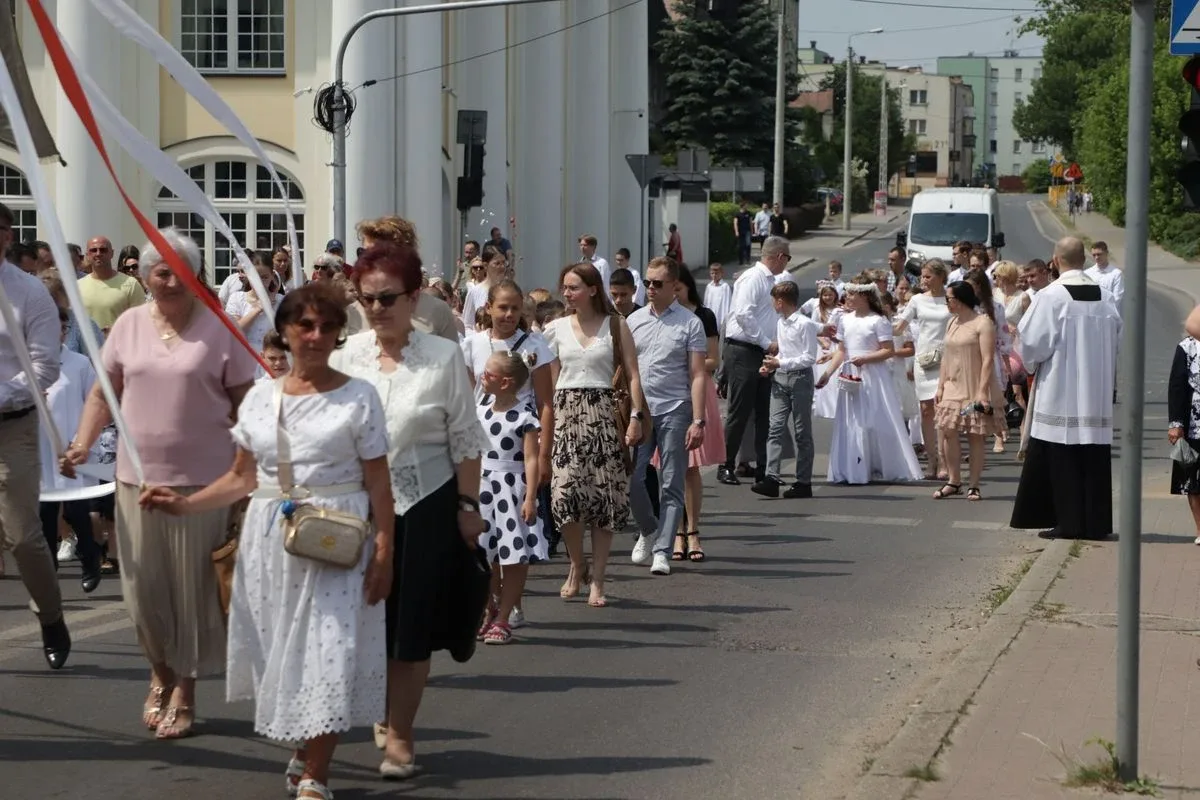 Uroczystość Bożego Ciała w Ostrowi Mazowieckiej (zdjęcia)