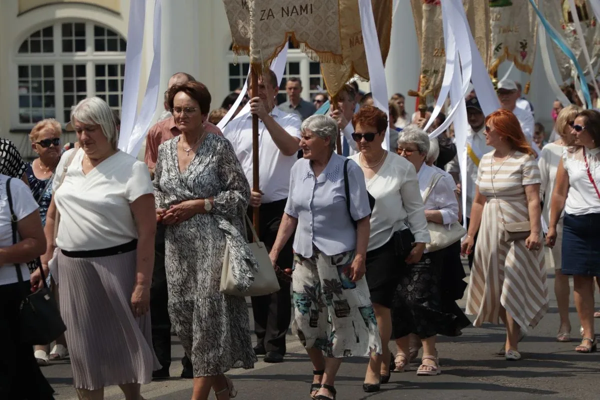 Uroczystość Bożego Ciała w Ostrowi Mazowieckiej (zdjęcia)