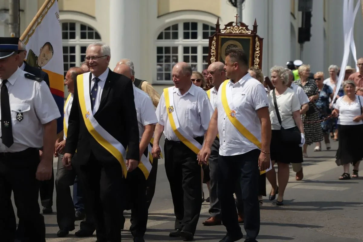 Uroczystość Bożego Ciała w Ostrowi Mazowieckiej (zdjęcia)