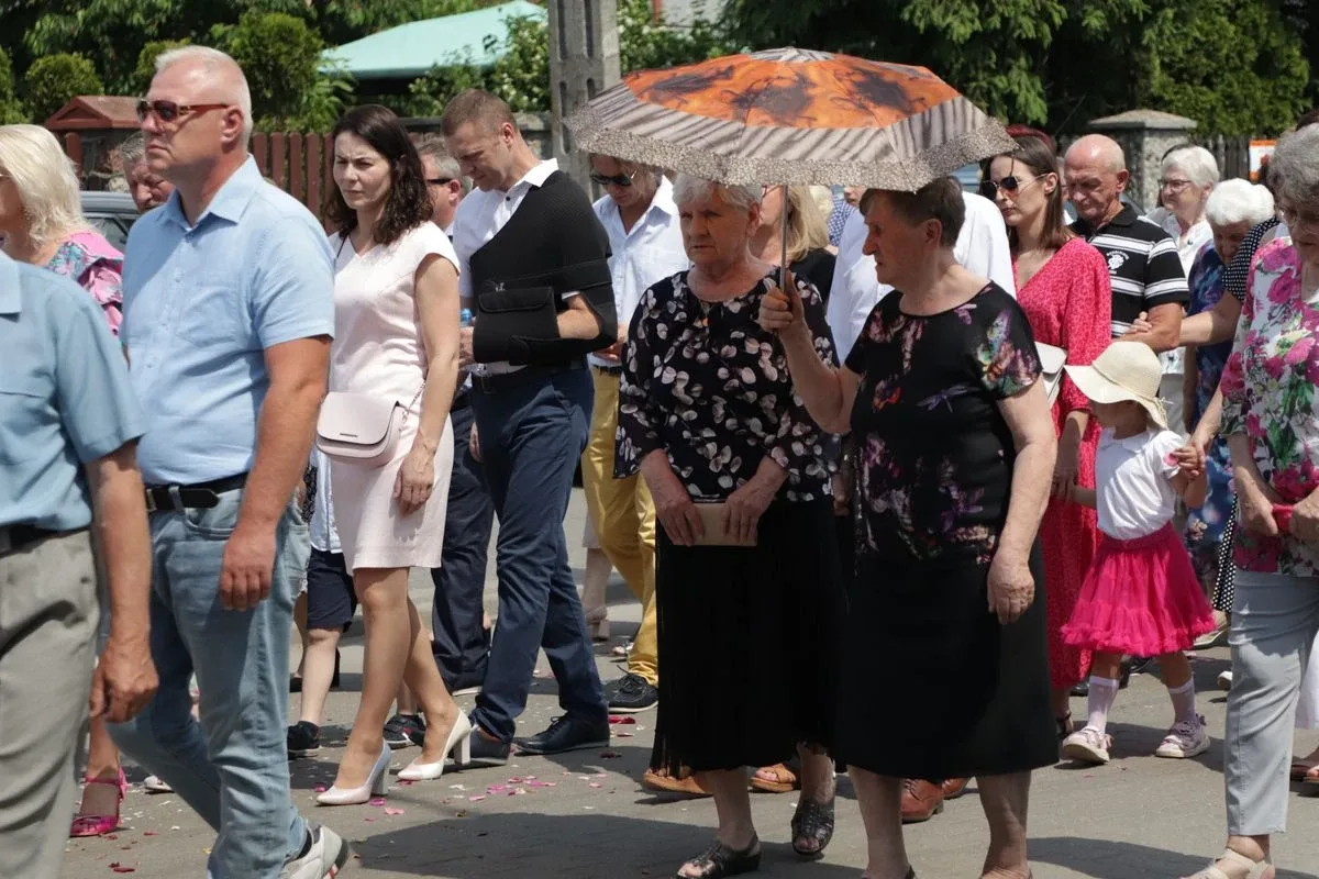 Uroczystość Bożego Ciała w Ostrowi Mazowieckiej (zdjęcia)