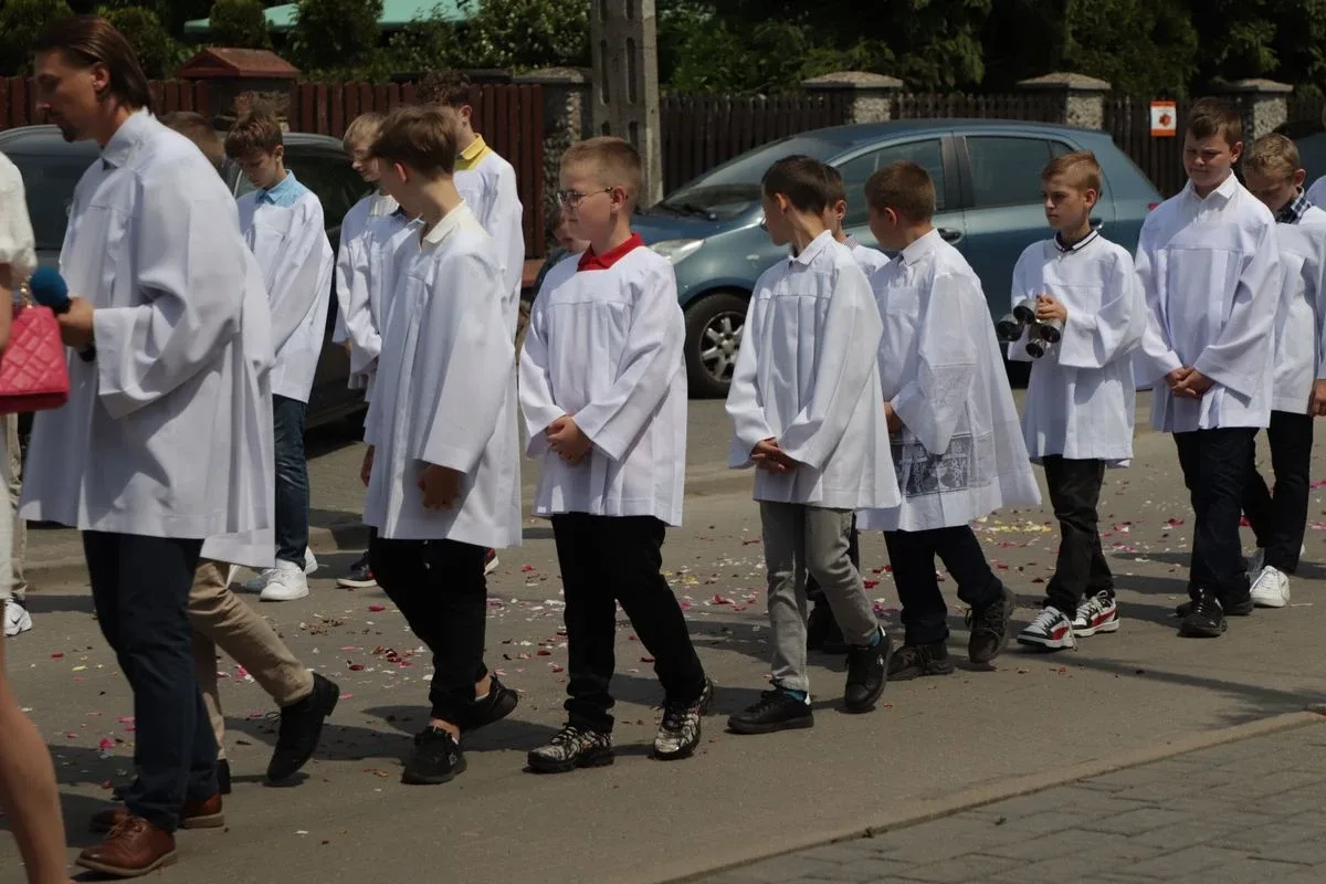 Uroczystość Bożego Ciała w Ostrowi Mazowieckiej (zdjęcia)