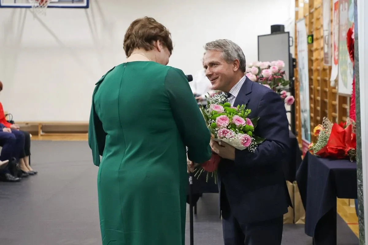 Uroczyste Powiatowe Obchody Międzynarodowego Dnia Pielęgniarki i Położnej w Ostrowi Mazowieckiej (zdjęcia)
