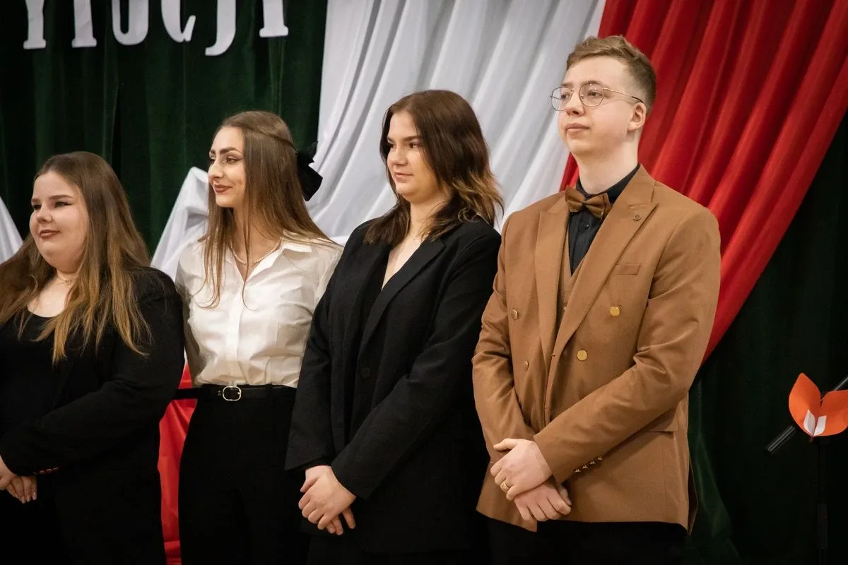 Pożegnanie maturzystów z ZSCKR w Starym Lubiejewie (zdjęcia)