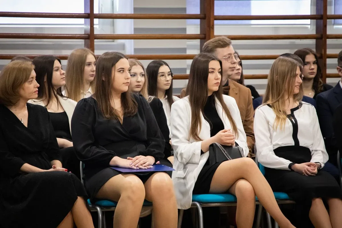Pożegnanie maturzystów z ZSCKR w Starym Lubiejewie (zdjęcia)