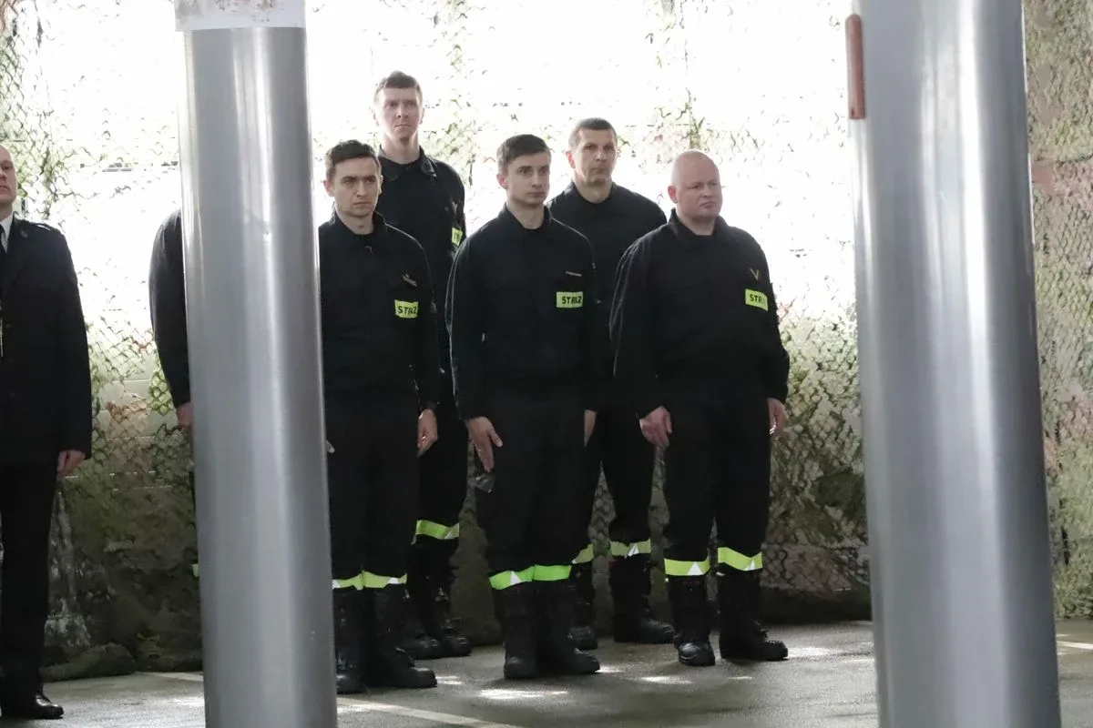 Uroczysta zbiórka z okazji powołania na stanowisko Komendanta Powiatowego PSP (zdjęcia)