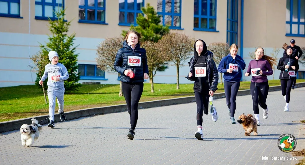 Bieg "Tropem Wilczym" - sportowy sposób na upamiętnienie polskich bohaterów (zdjęcia)