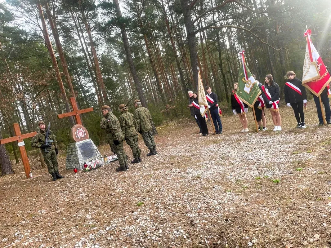 Wąsewo pamięta o "Żołnierzach Wyklętych" (zdjęcia)
