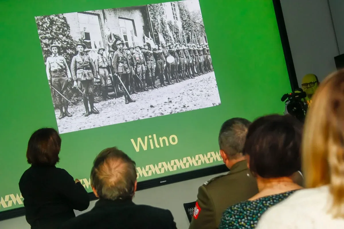 Kolejny "Wieczór z historią" odbył się w ramach narodowego święta (zdjęcia)