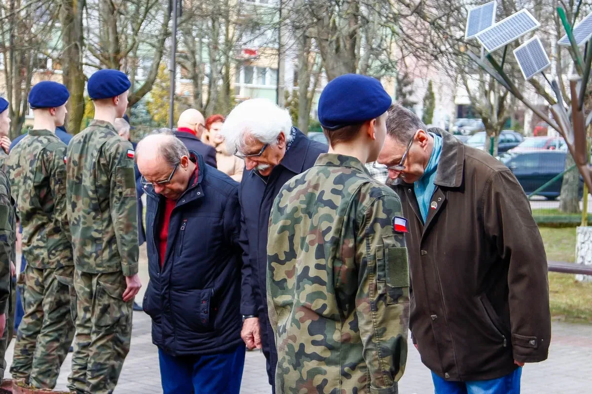 1 marca - Narodowy Dzień Pamięci "Żołnierzy Wyklętych" w Ostrowi Mazowieckiej (zdjęcia)