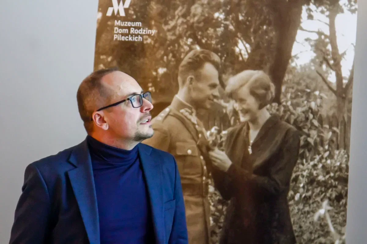 Odkrywanie zastosowań AI w praktyce edukacyjnej - Muzealny Klub Nauczyciela (zdjęcia)