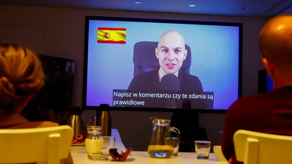 Odkrywanie zastosowań AI w praktyce edukacyjnej - Muzealny Klub Nauczyciela (zdjęcia)
