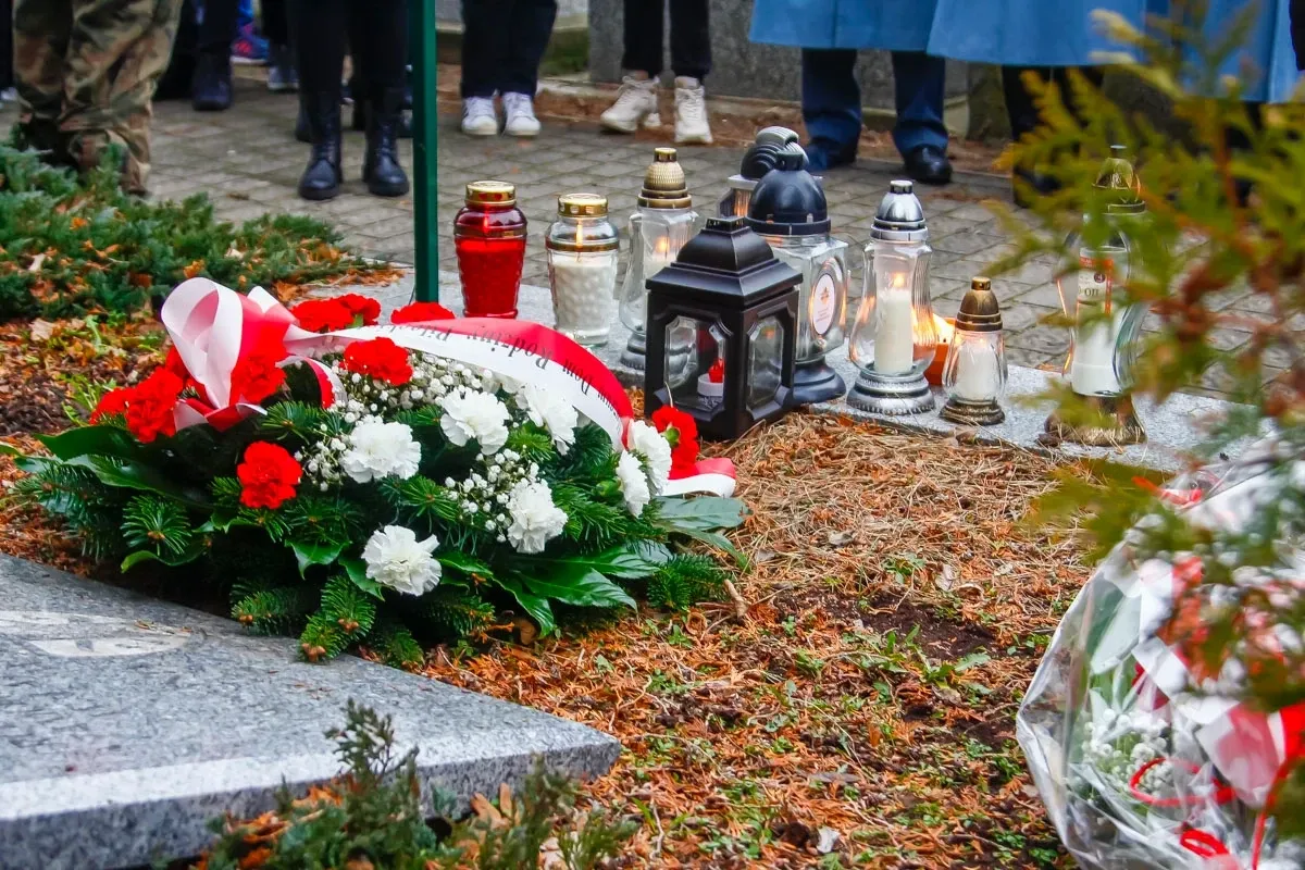 105 lat "Osiemnastki": Wspomnienie poległych bohaterów (zdjęcia)