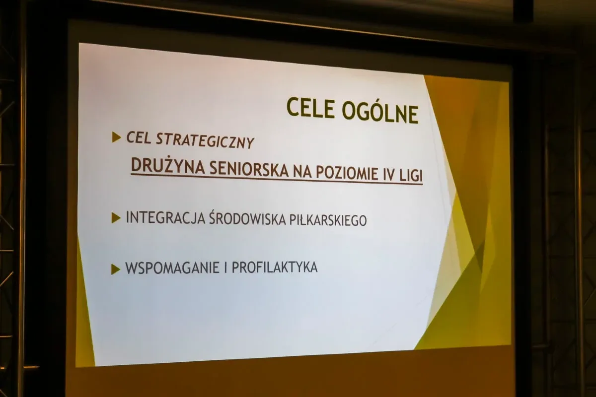 Rusza pilotaż programu Piłkarskie Nadzieje Ostrowi Mazowieckiej (zdjęcia)