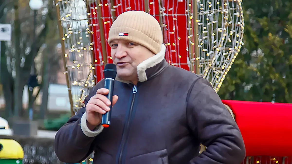 Protest przeciwko korupcji w Ostrowi Mazowieckiej (zdjęcia, wideo) /CZEKA /SZKIC - CZEKA NA WIDEO