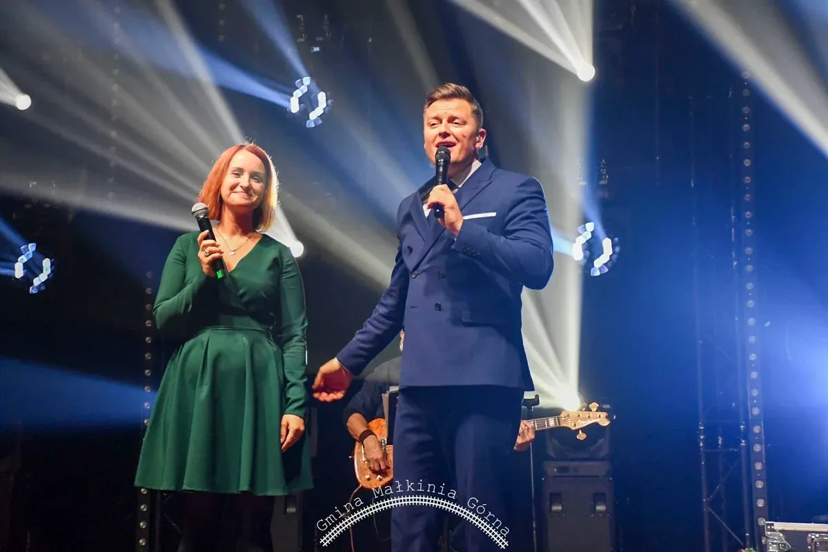Gminny Wieczór Wigilijny w Małkini Górnej z Rafałem Brzozowskim (zdjęcia) 