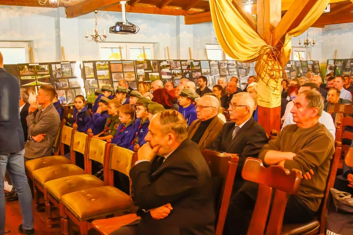 Dekada pamięci: Jubileusz Muzeum Kresów i Ziemi Ostrowskiej w Ostrowi Mazowieckiej (zdjęcia)